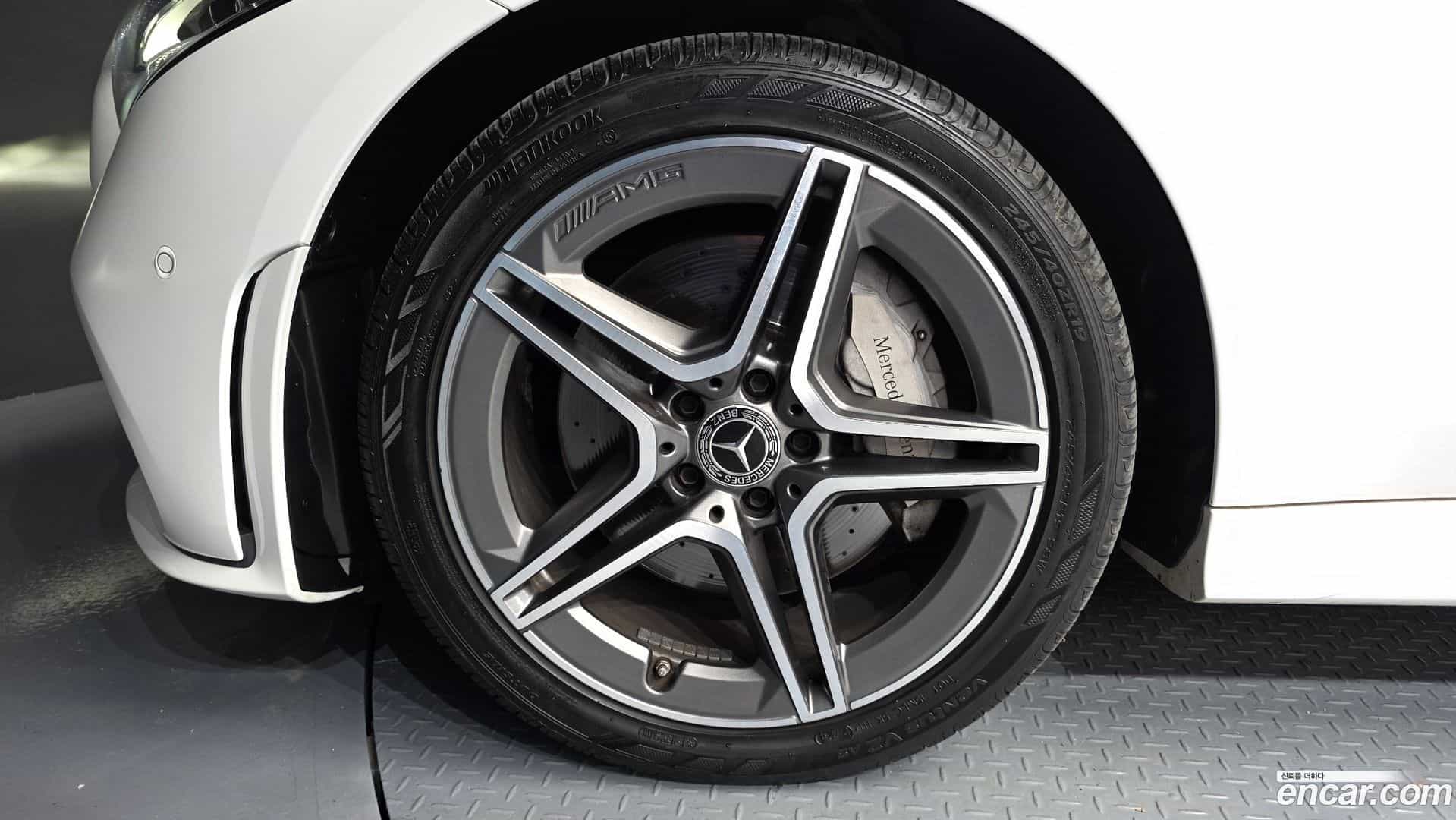 CLS-Class Mercedes-Benz 2020.4-OUTER-005
