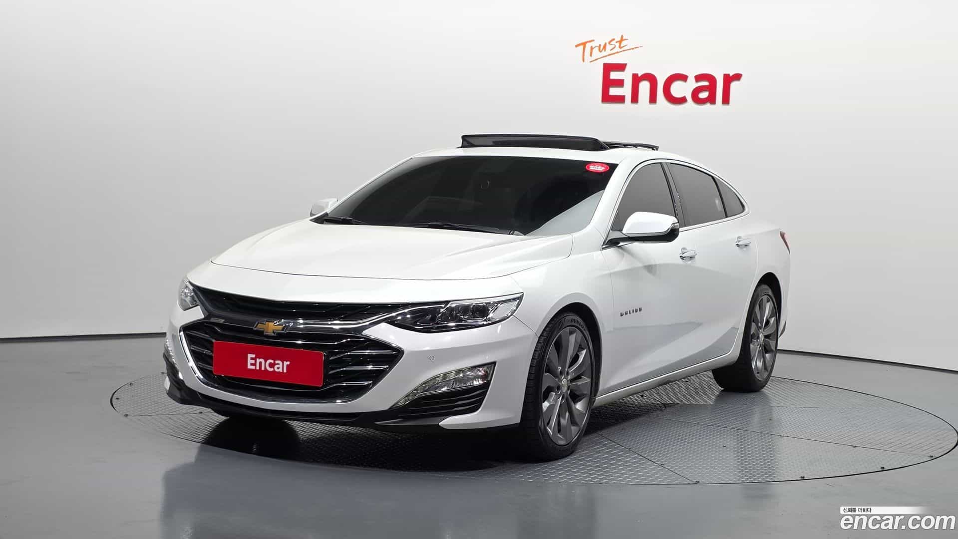 Malibu Chevrolet 2019.9-OUTER-001