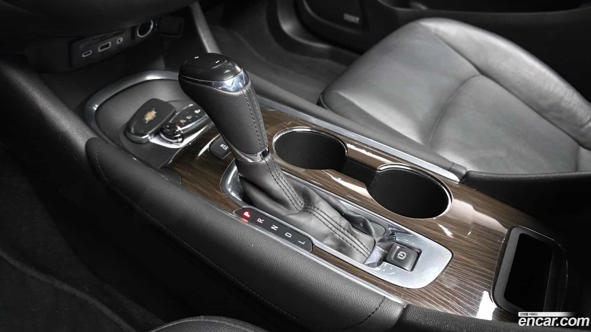 Malibu Chevrolet 2019.9-INNER-009
