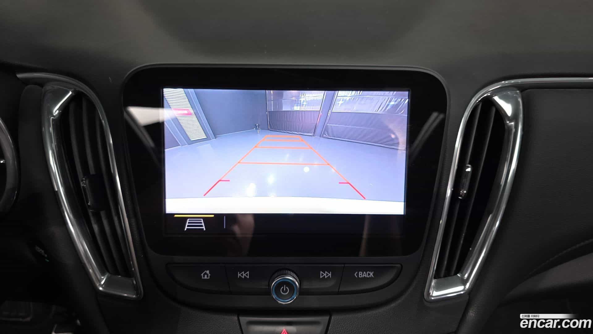 Malibu Chevrolet 2019.9-OPTION-019