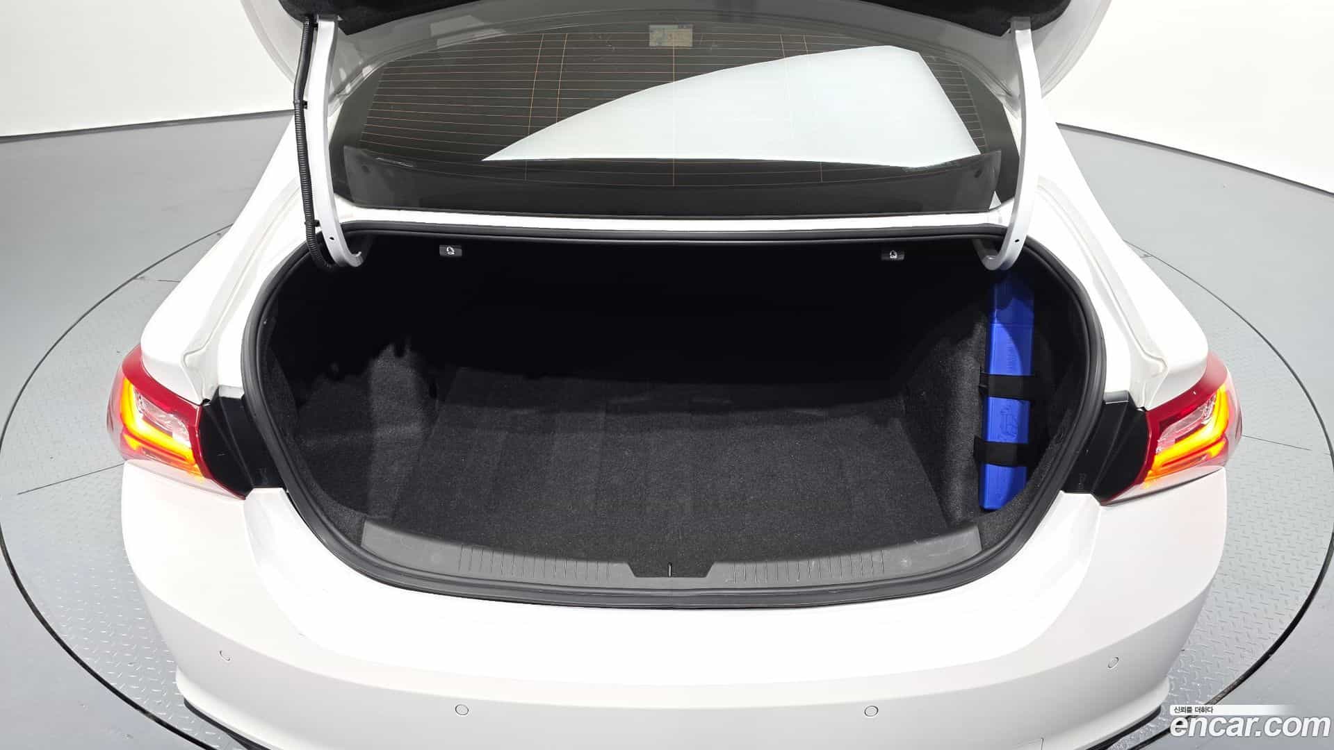 Malibu Chevrolet 2019.9-OPTION-024