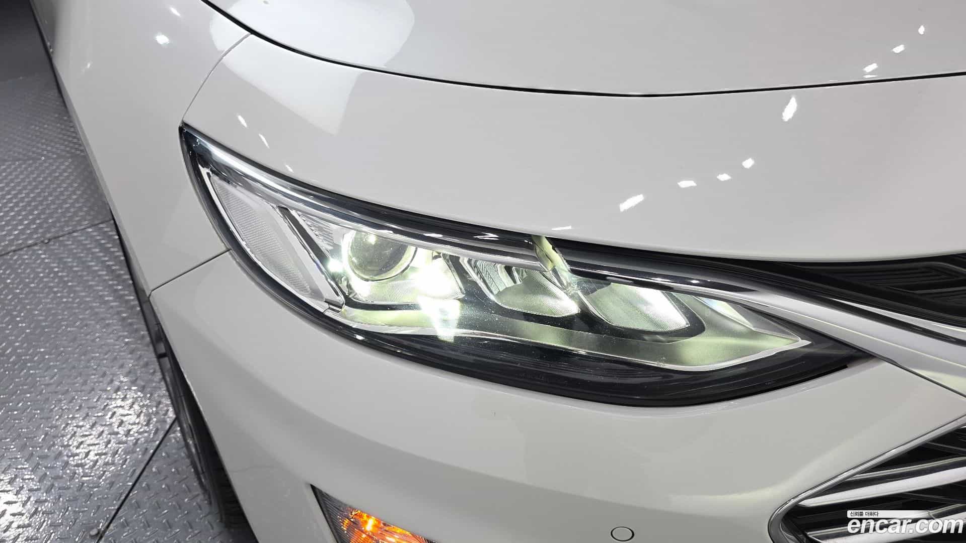 Malibu Chevrolet 2019.9-OUTER-032