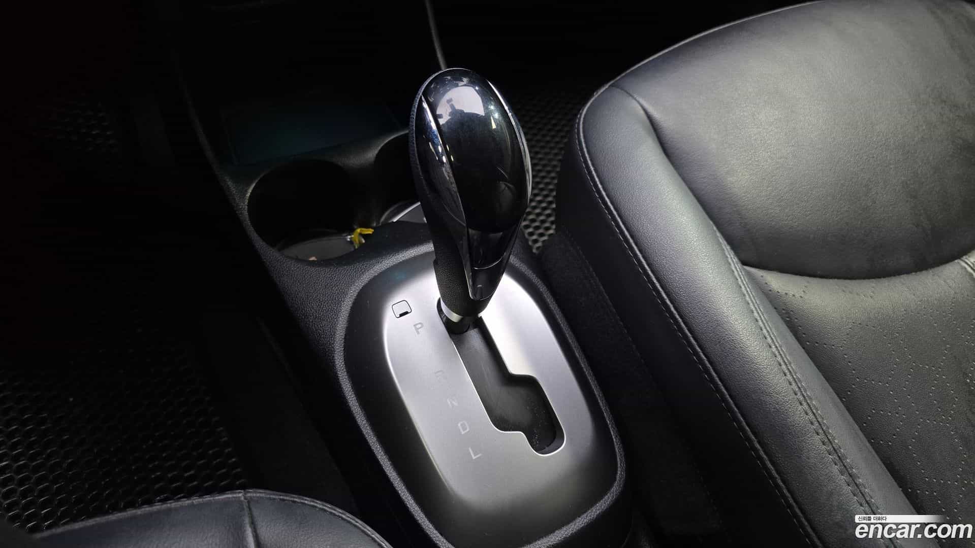 Spark Chevrolet 2016.1-INNER-009