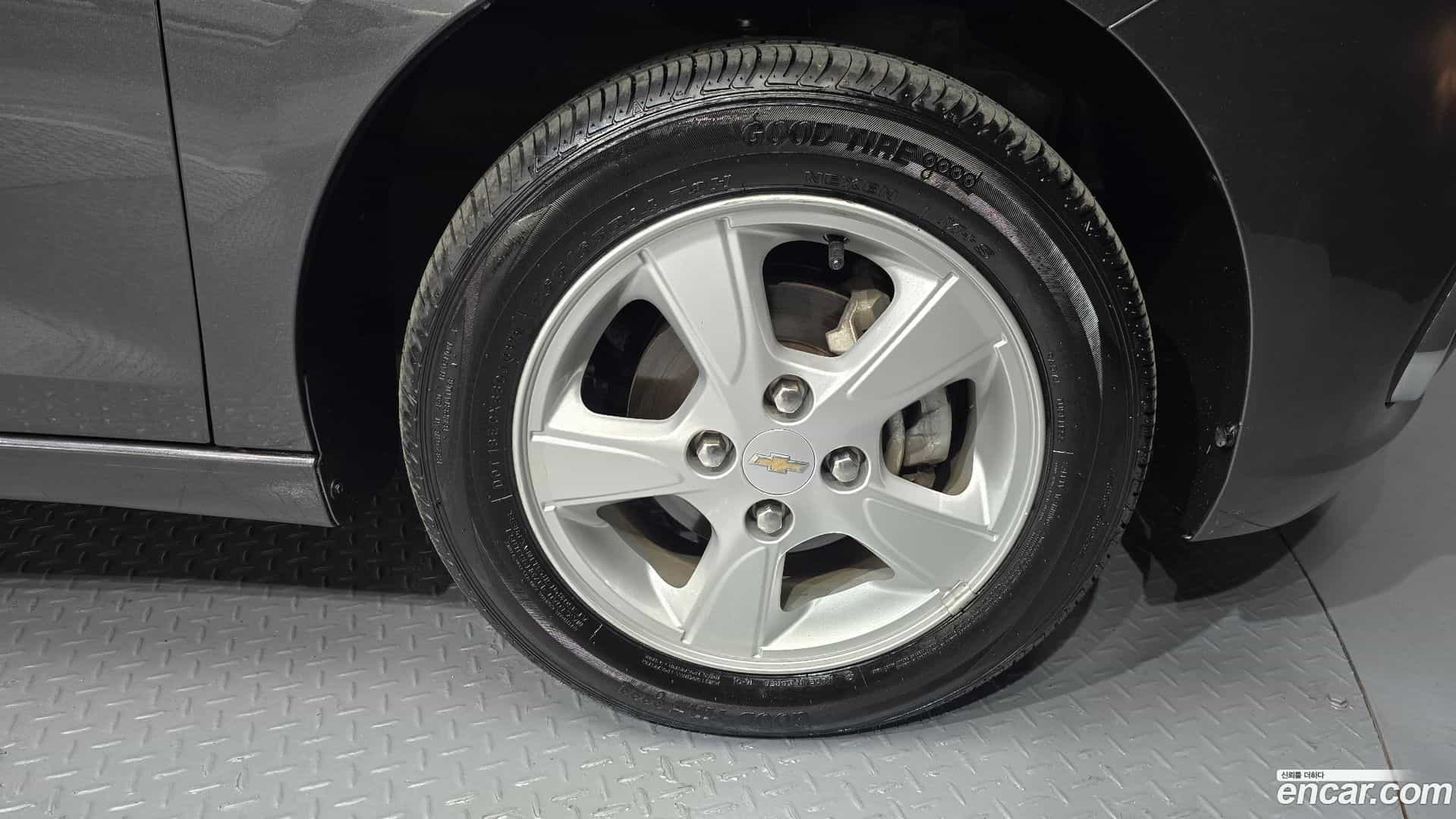 Spark Chevrolet 2016.1-OUTER-031