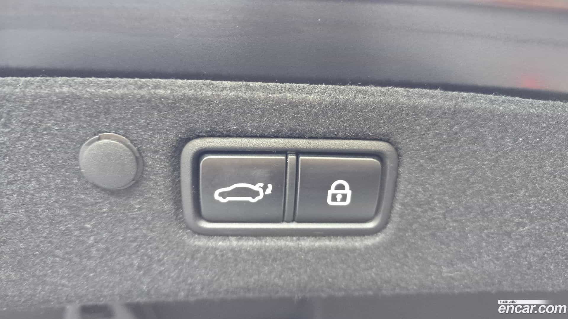 Grandeur Hyundai 2022.7-OPTION-044
