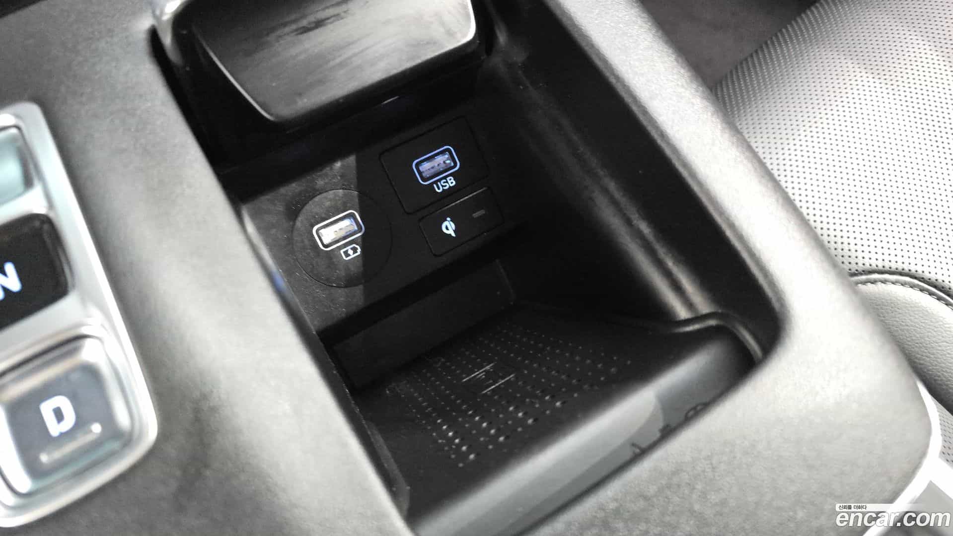 Grandeur Hyundai 2022.7-OPTION-045