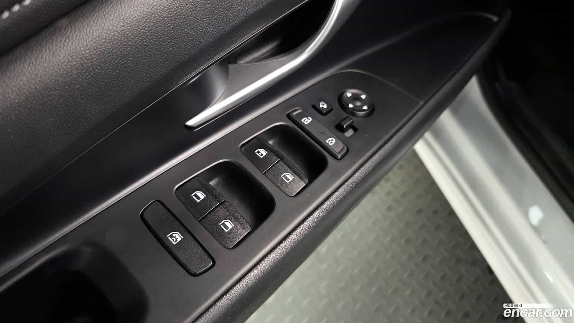 AVANTE Hyundai 2021.8-OPTION-018