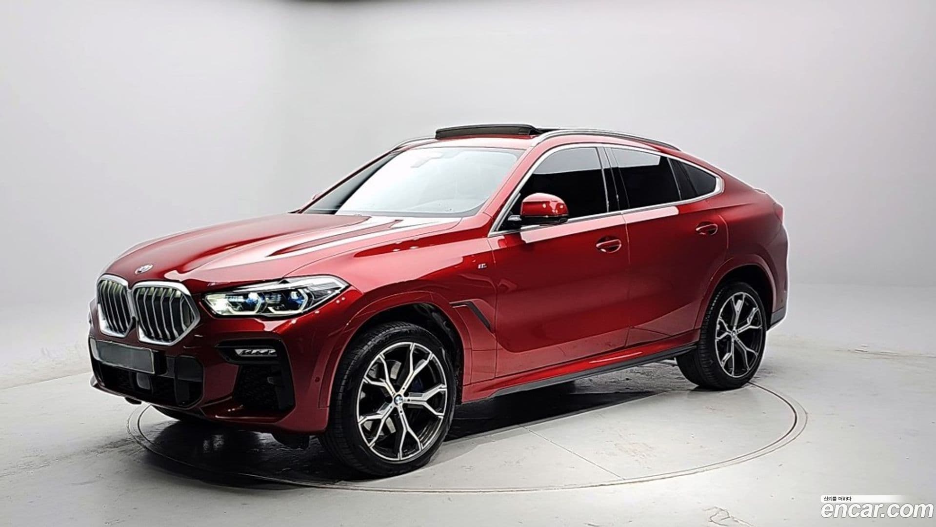 Main__Slider__Photo:X6 BMW 2020.11-0