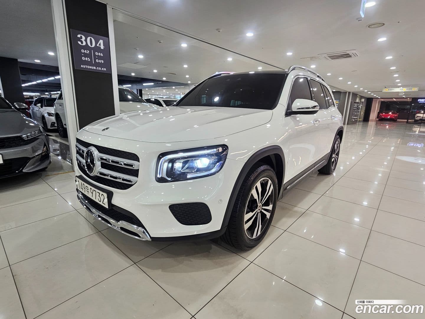Main__Slider__Photo:GLB-Class Mercedes-Benz 2022.9-0