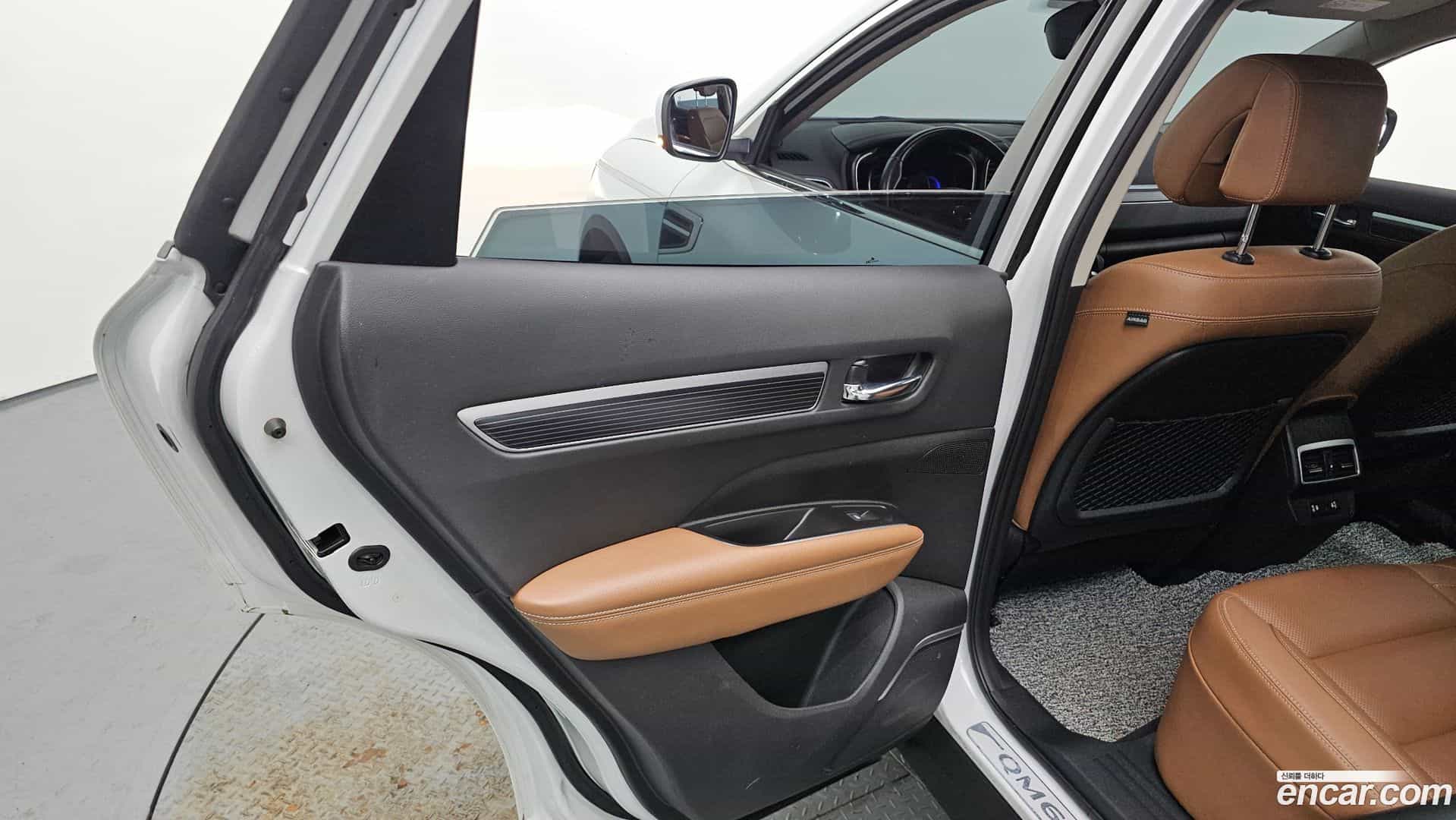 QM6 Renault Korea 2022.1-INNER-035
