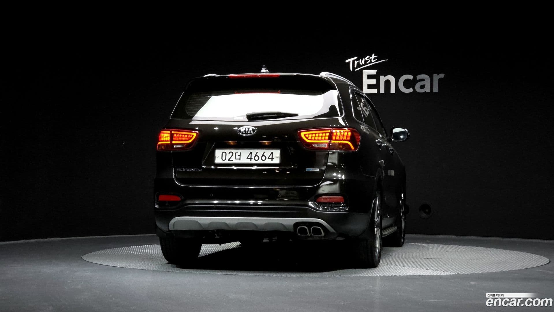 Main__Slider__Photo:Sorento Kia 2018.6-3