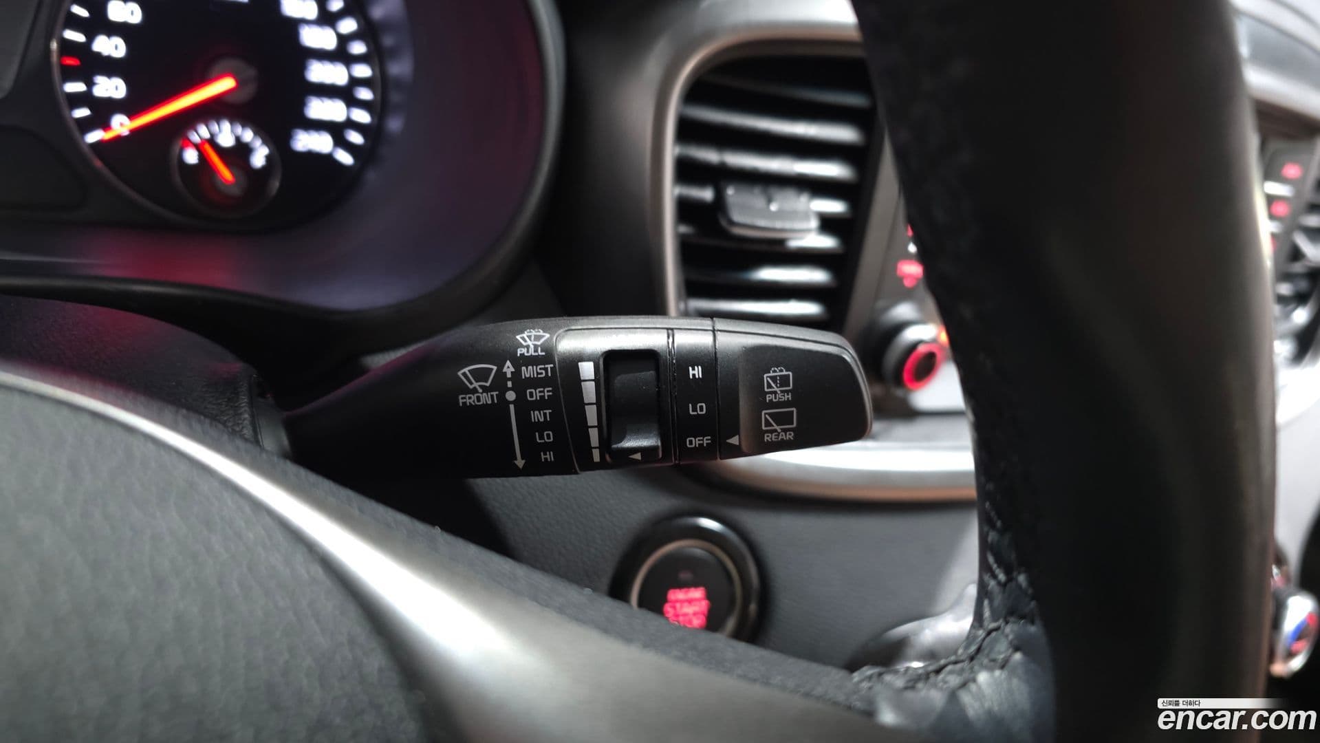 Main__Slider__Photo:Sorento Kia 2018.6-16