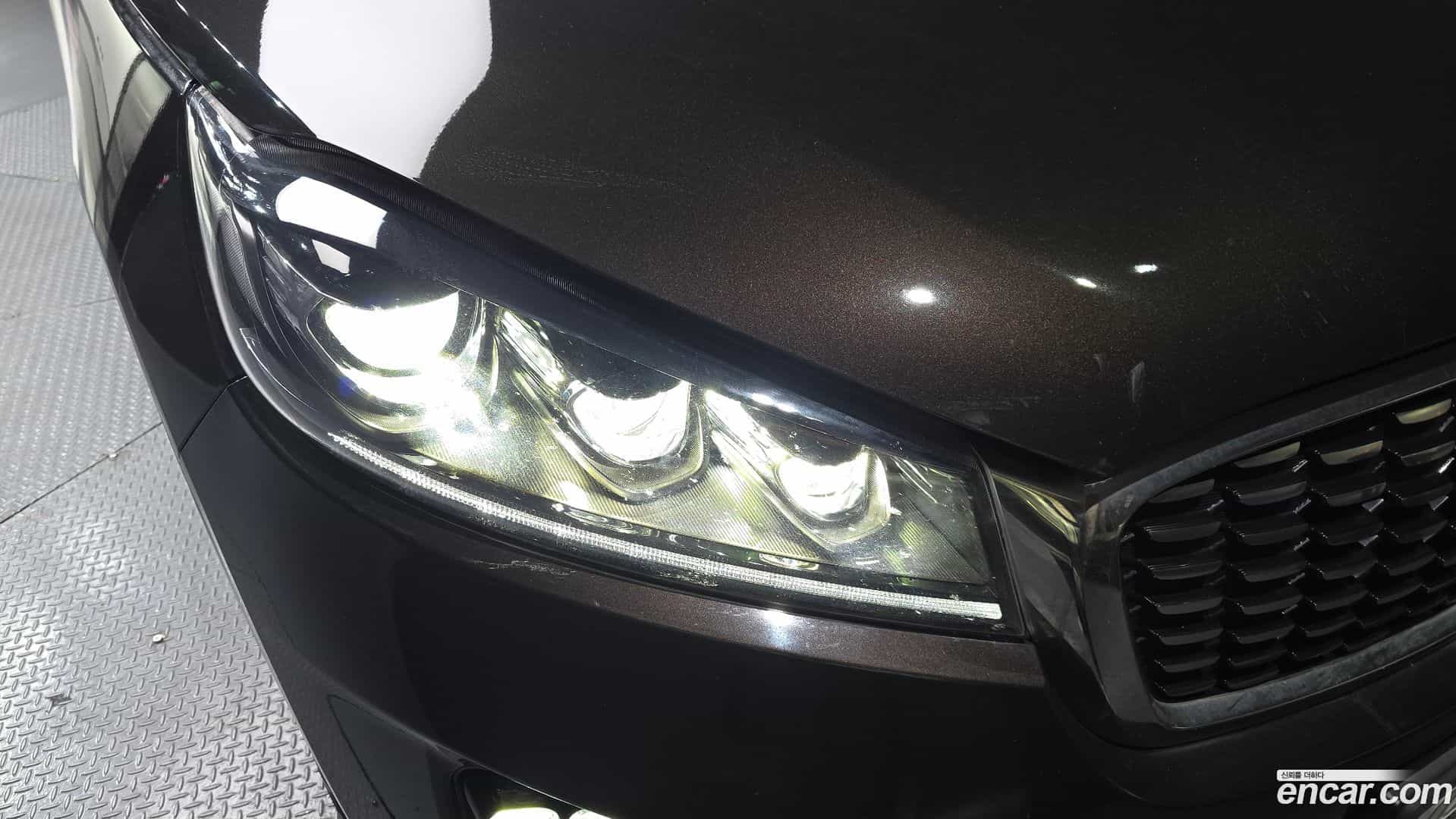 Sorento Kia 2018.6-OUTER-032