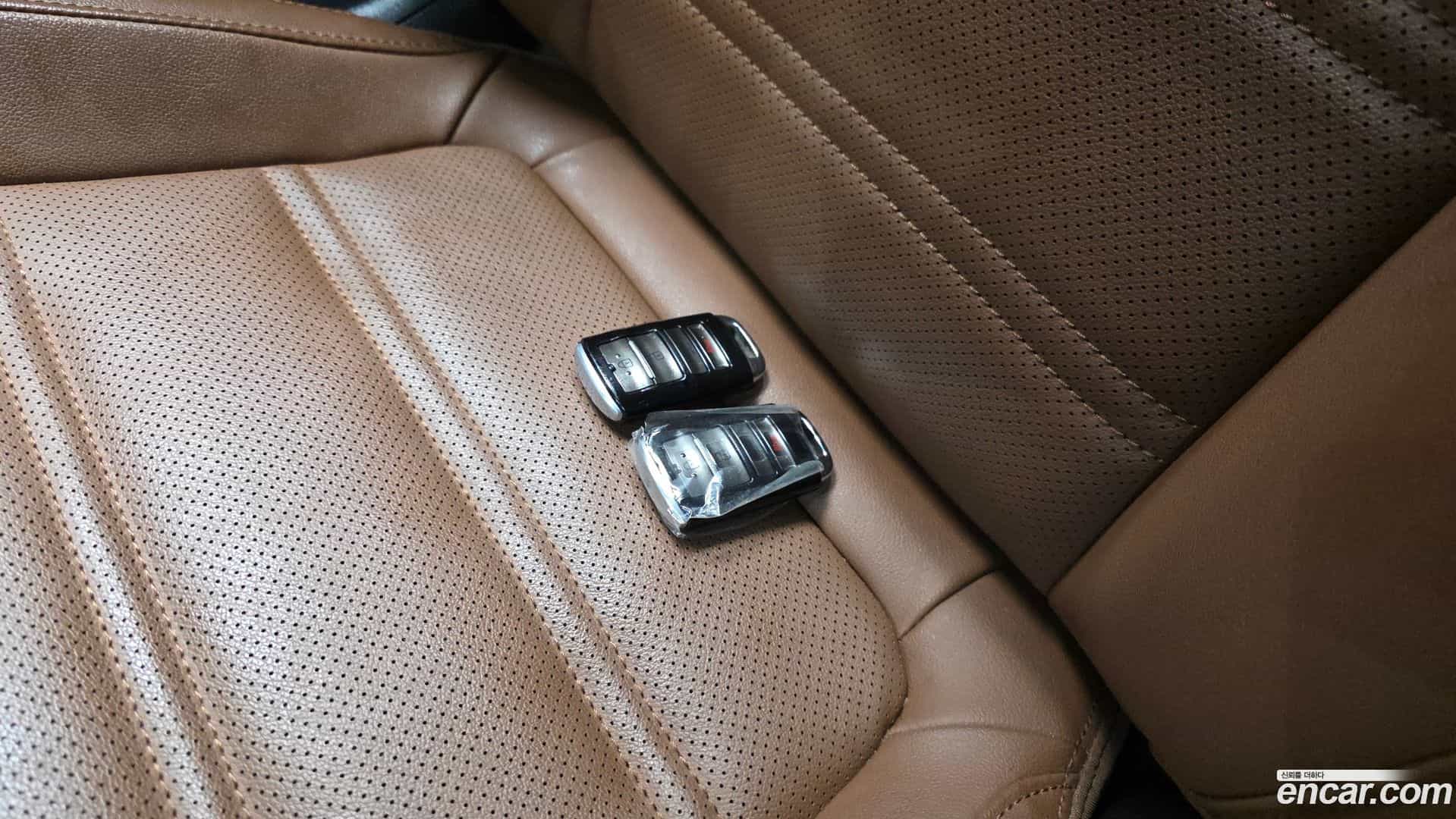 Sorento Kia 2018.6-OPTION-043