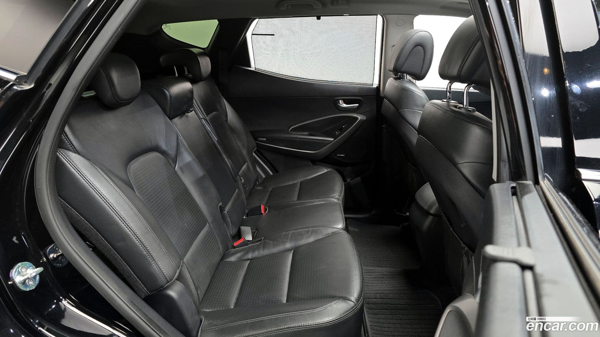 Main__Slider__Photo:Santafe Hyundai 2014.3-10