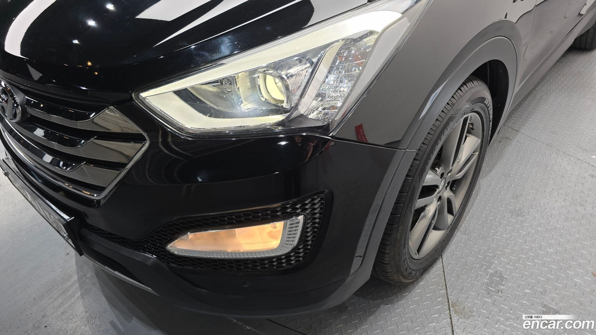 Main__Slider__Photo:Santafe Hyundai 2014.3-21
