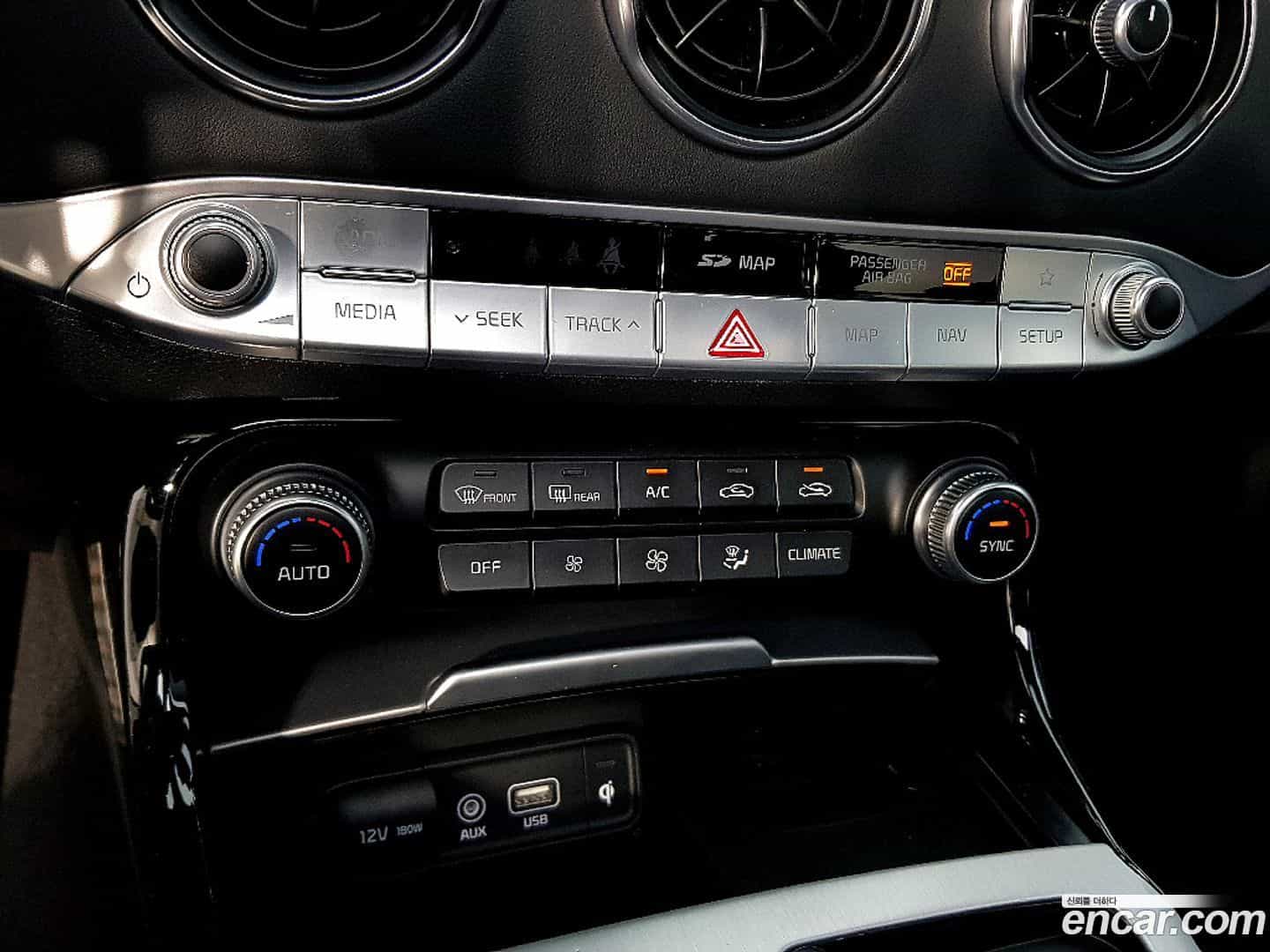 Stinger Kia 2017.7-OPTION-015