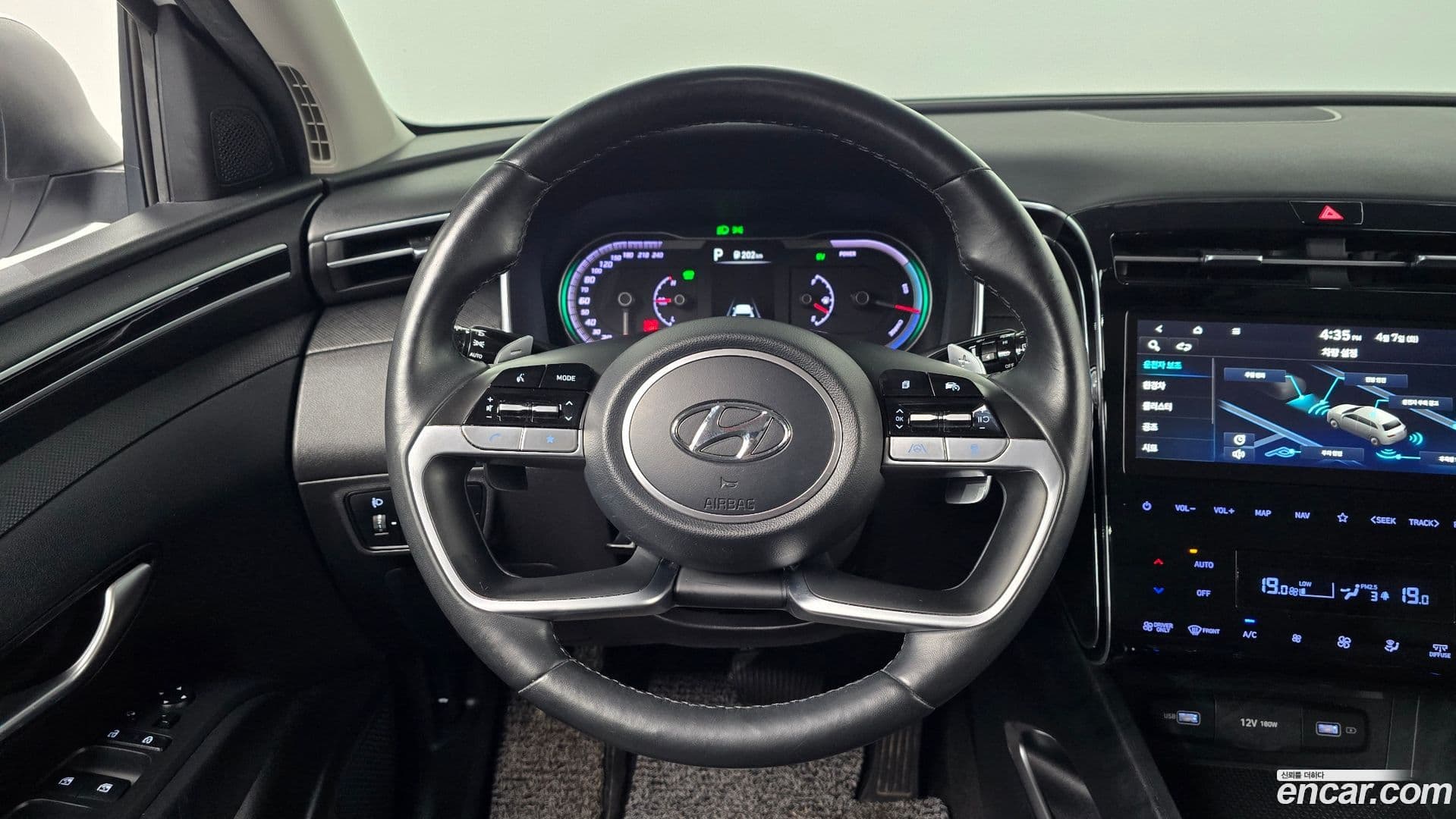 Main__Slider__Photo:Tucson Hyundai 2021.10-12