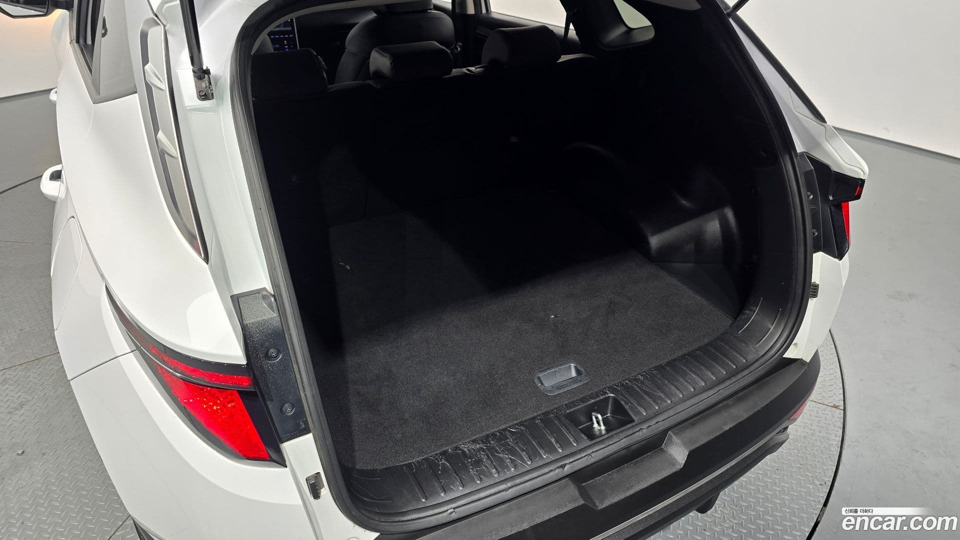 Main__Slider__Photo:Tucson Hyundai 2021.10-17