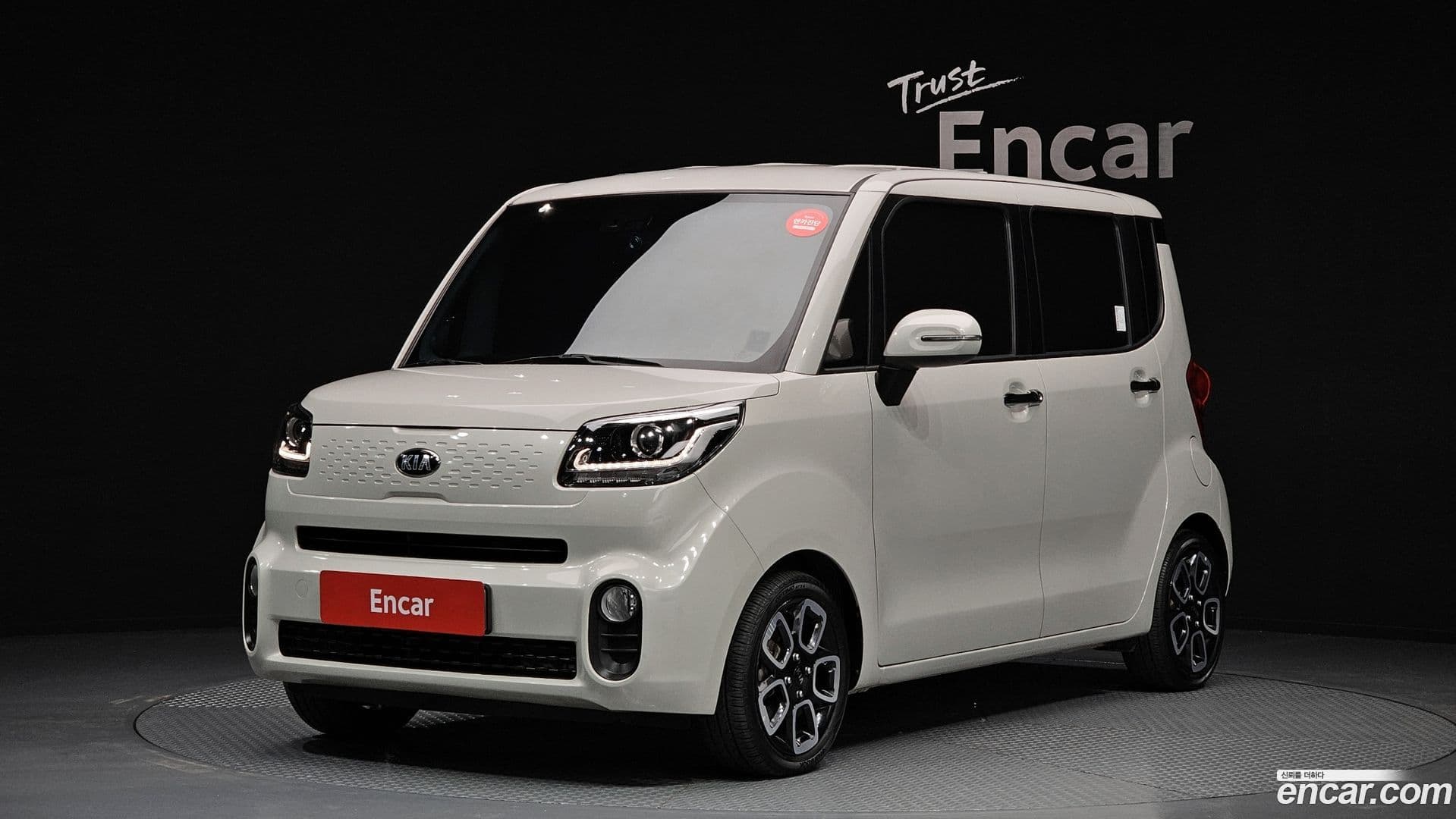 Main__Slider__Photo:RAY Kia 2021.4-0