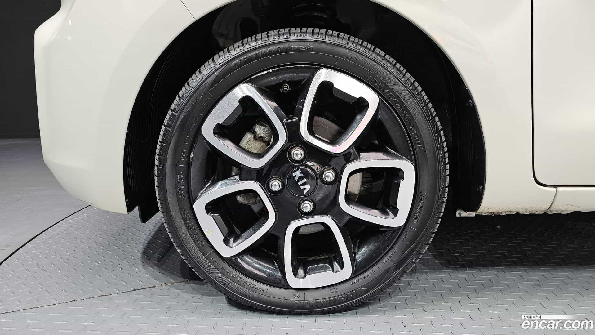 RAY Kia 2021.4-OUTER-005