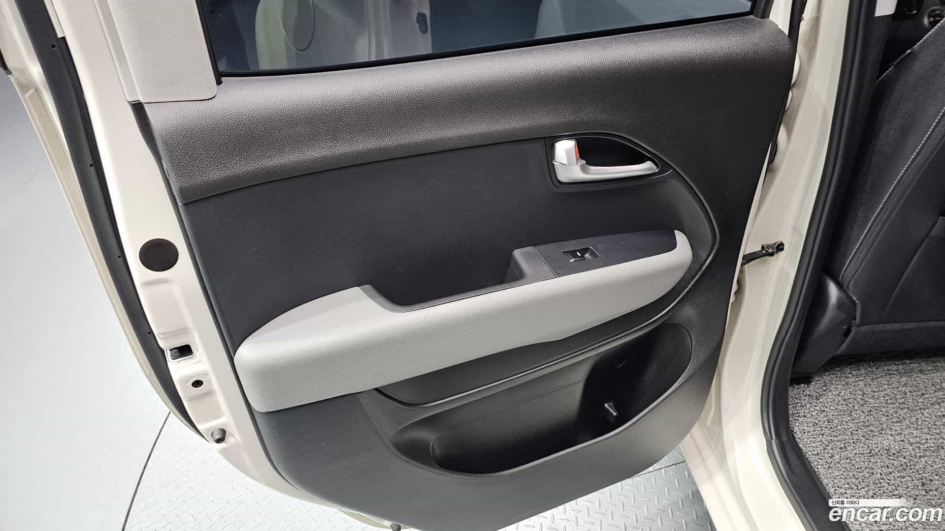RAY Kia 2021.4-INNER-035