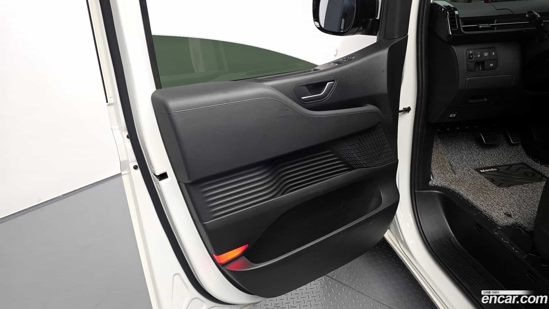 Staria Hyundai 2024.2-INNER-034