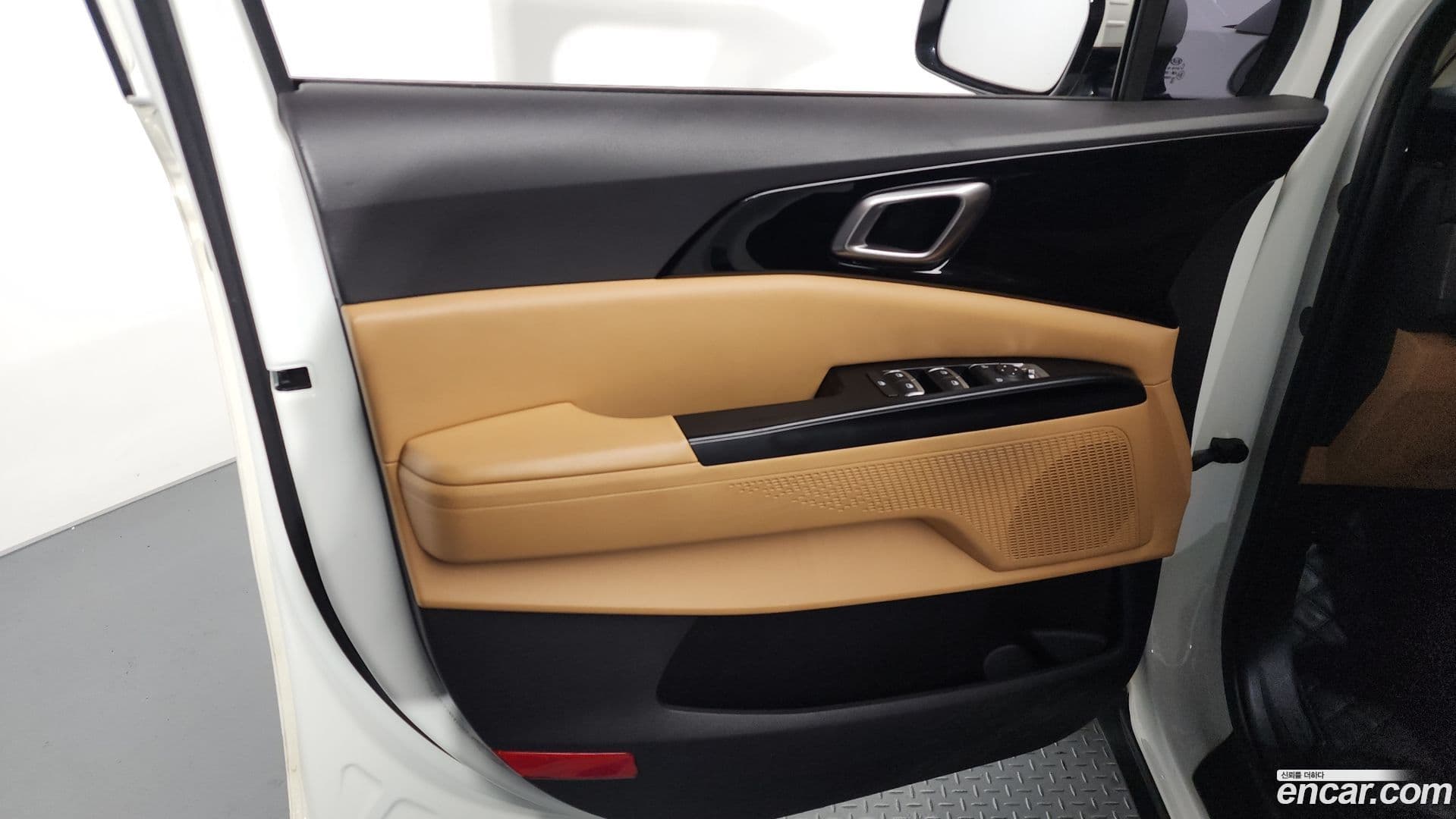 Main__Slider__Photo:Canival Kia 2021.7-23