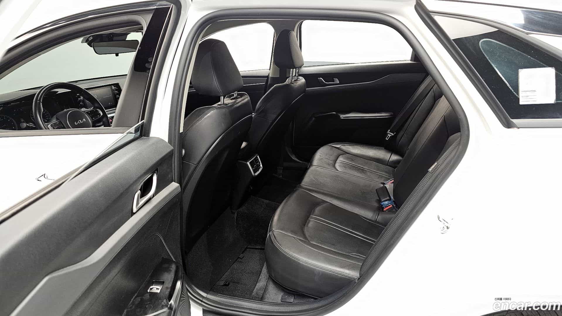 K5 Kia 2023.0-OPTION-015