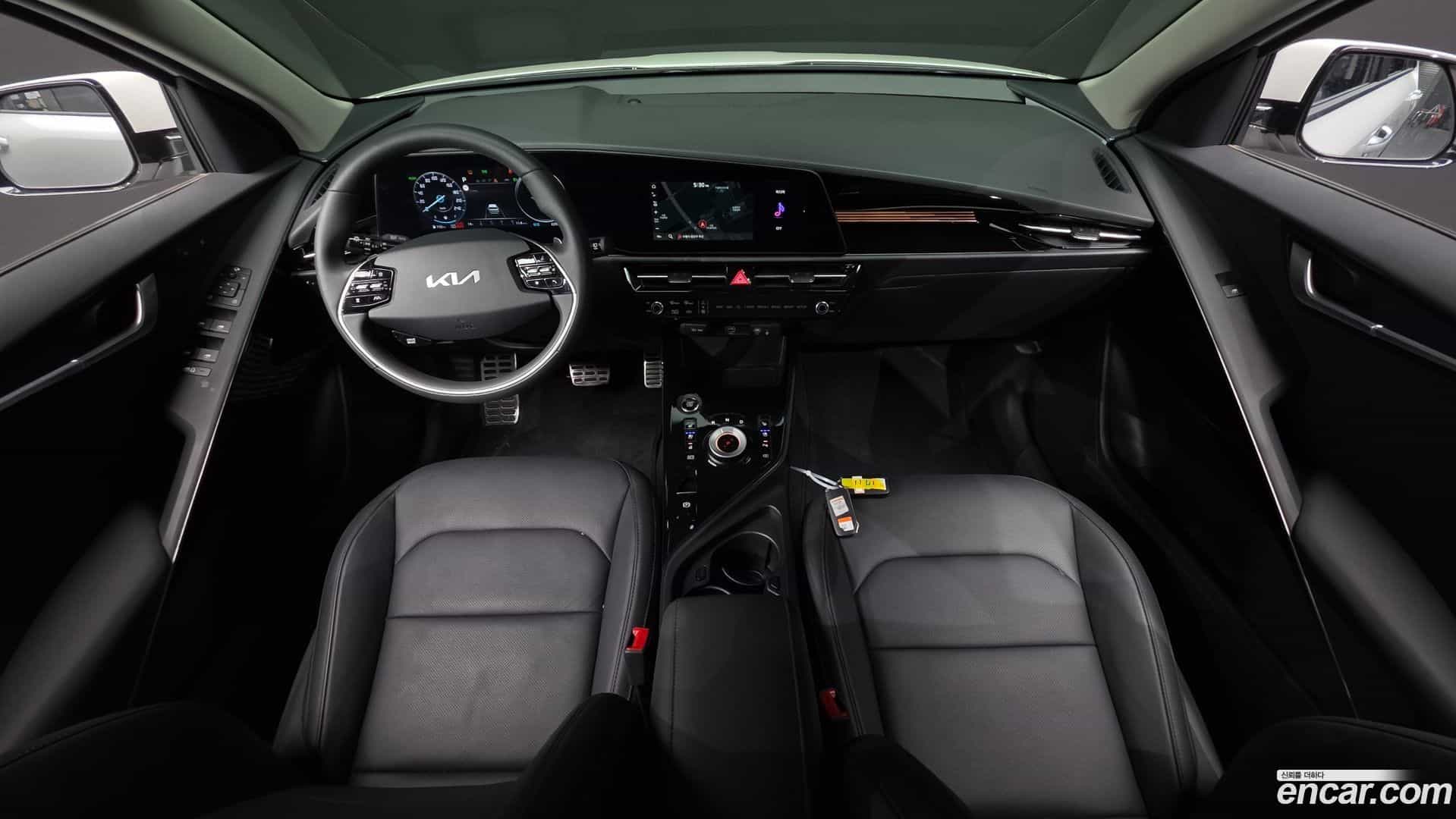 Niro Kia 2025.2-INNER-007
