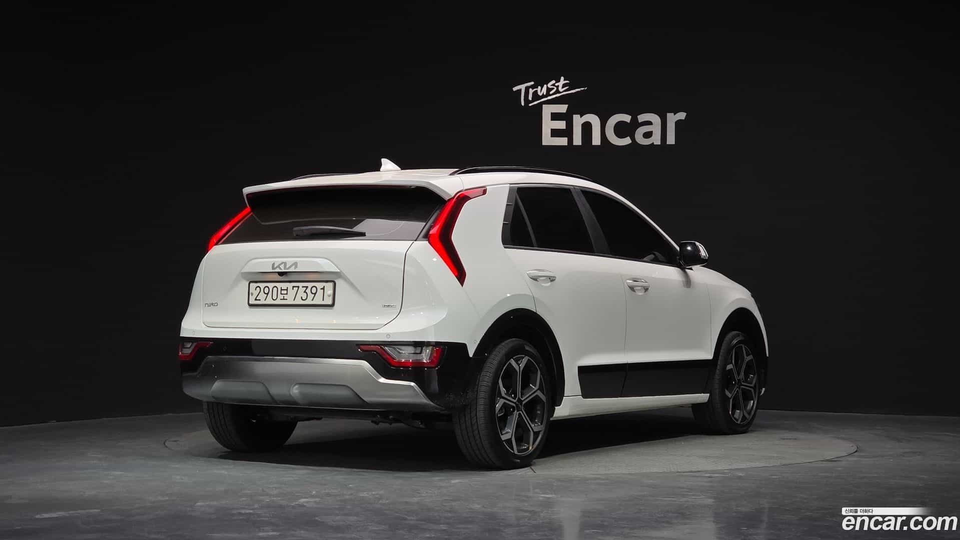 Niro Kia 2025.2-OUTER-002