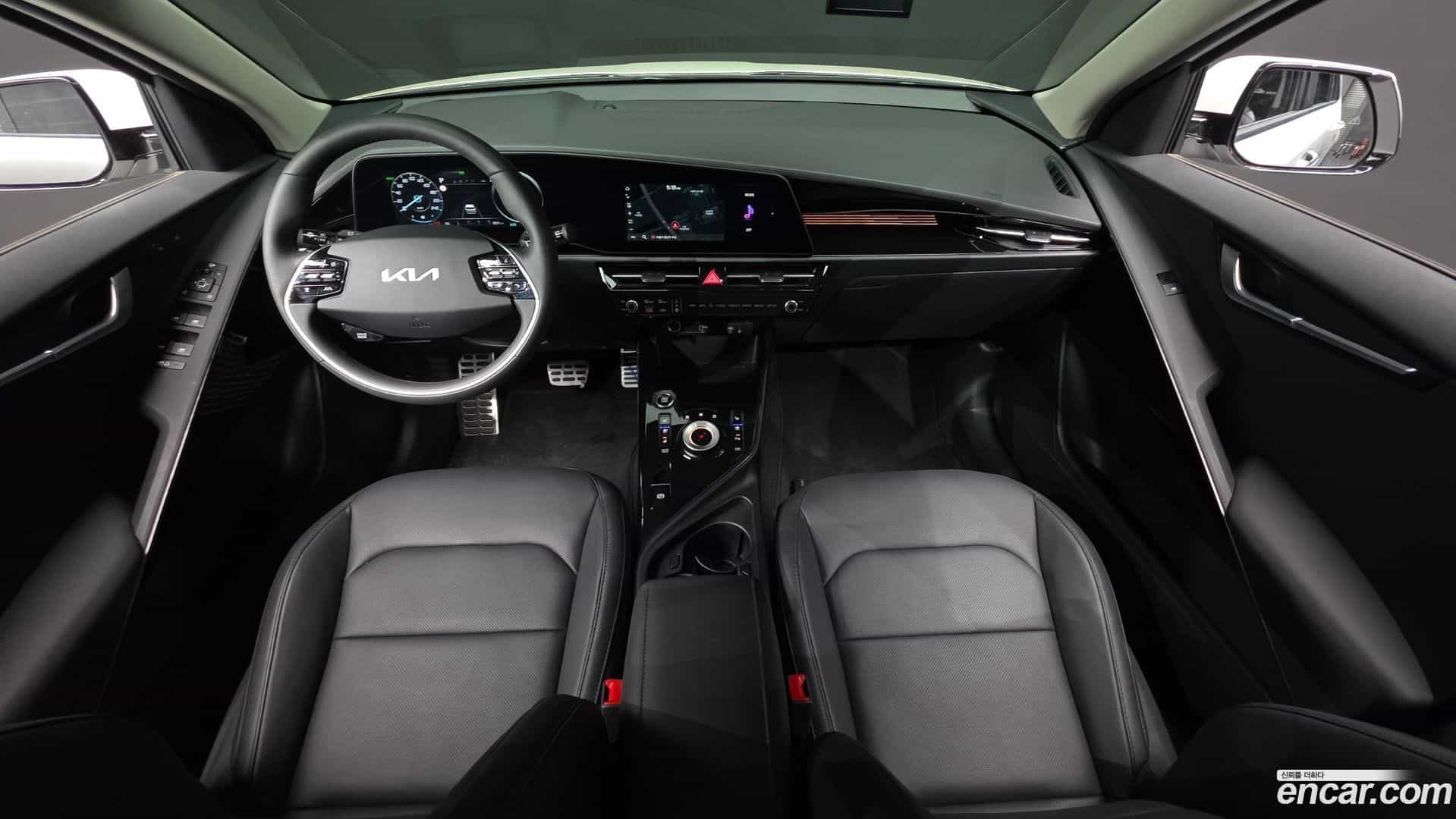 Niro Kia 2025.2-INNER-007