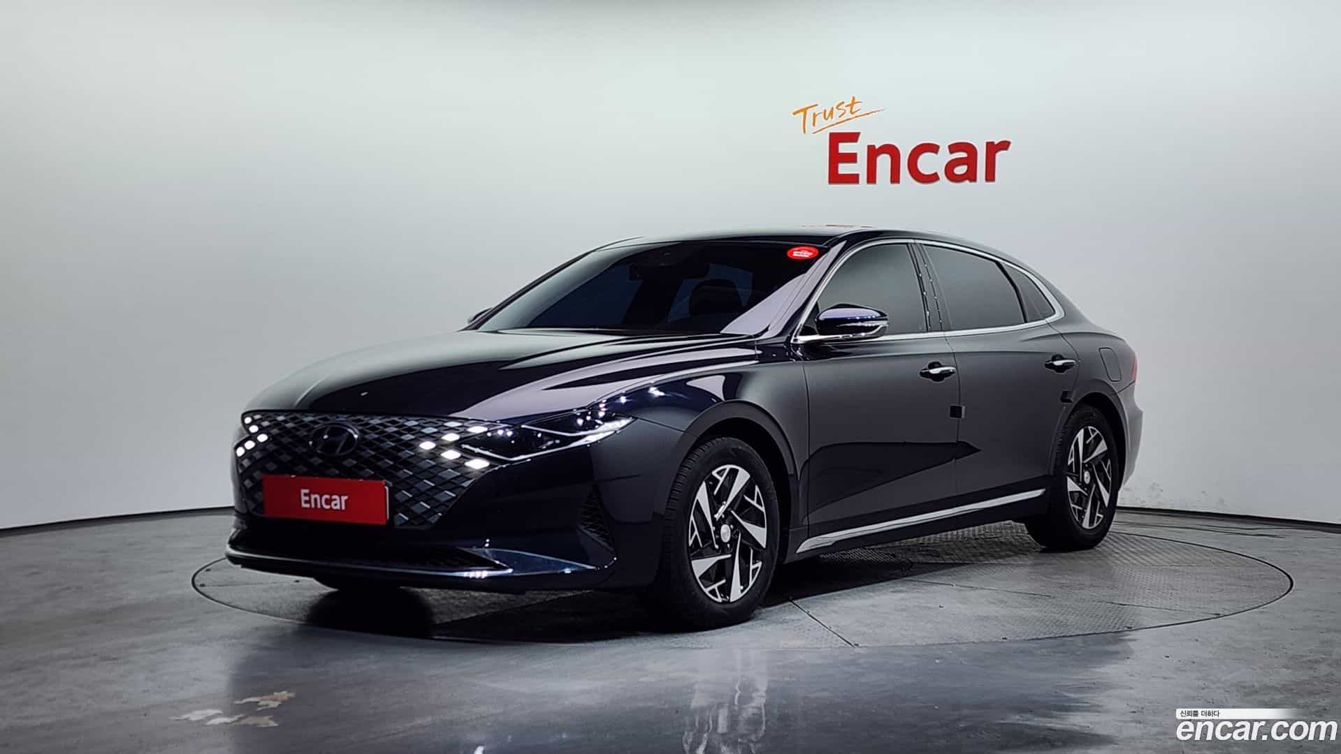 Grandeur Hyundai 2021.1-OUTER-001