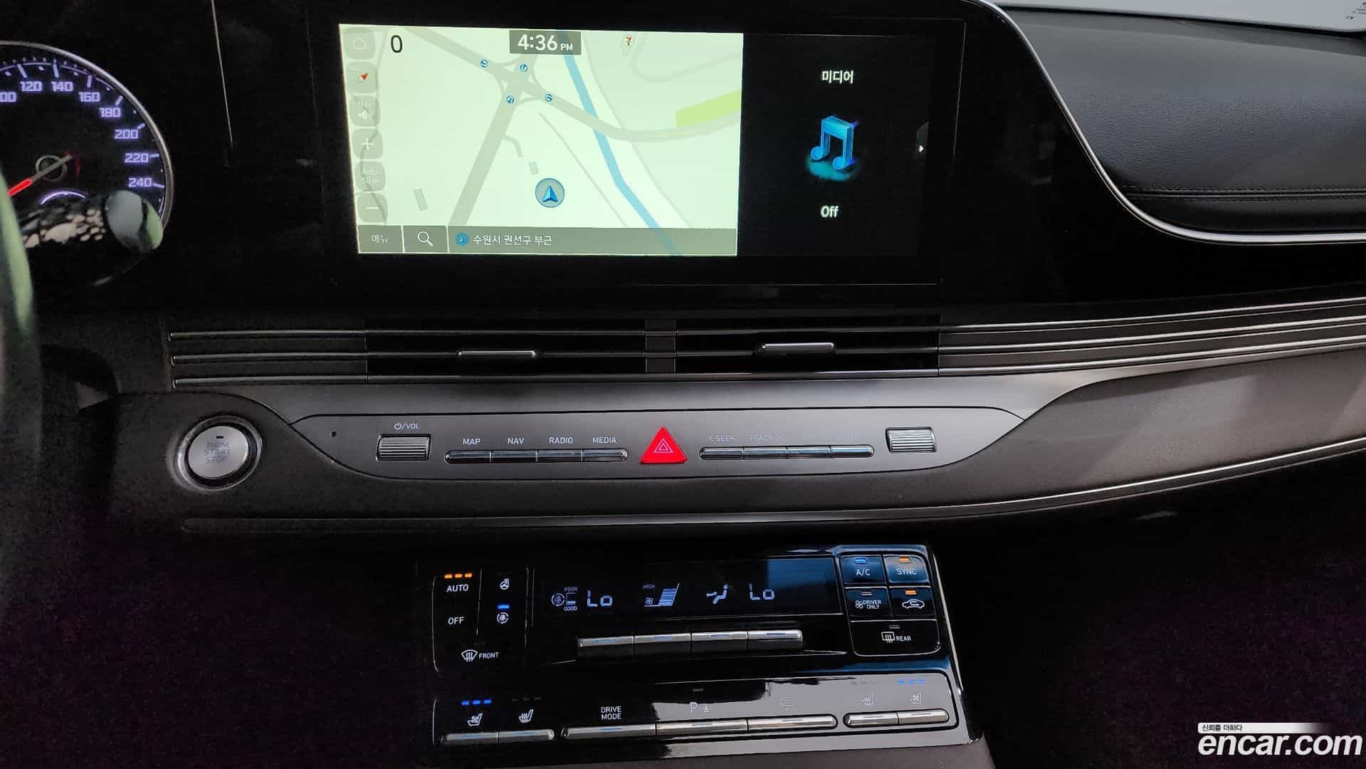 Grandeur Hyundai 2021.1-OPTION-017