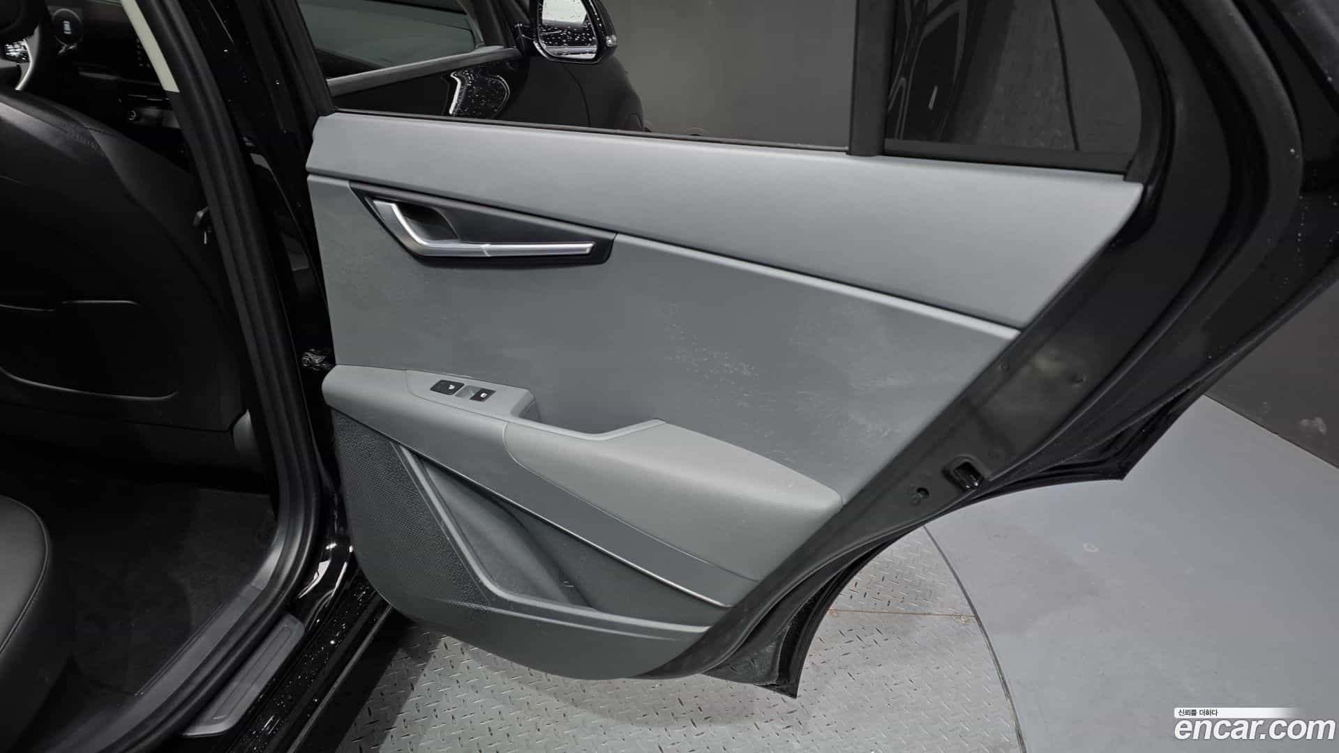Niro Kia 2025.3-INNER-035