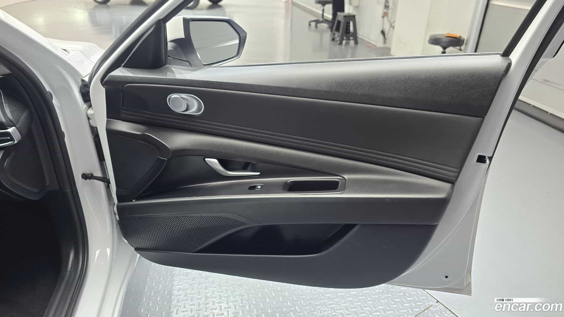 AVANTE Hyundai 2020.8-INNER-035