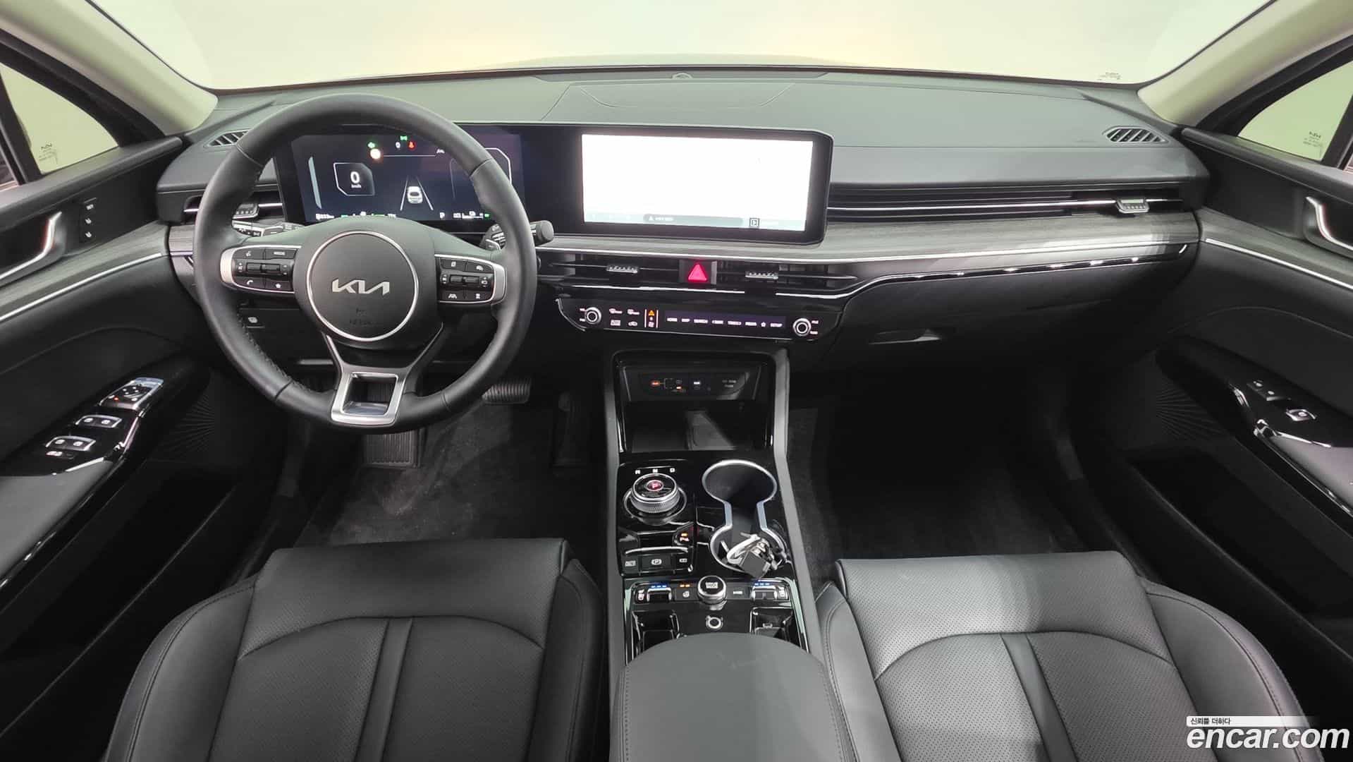 K5 Kia 2025.2-INNER-007