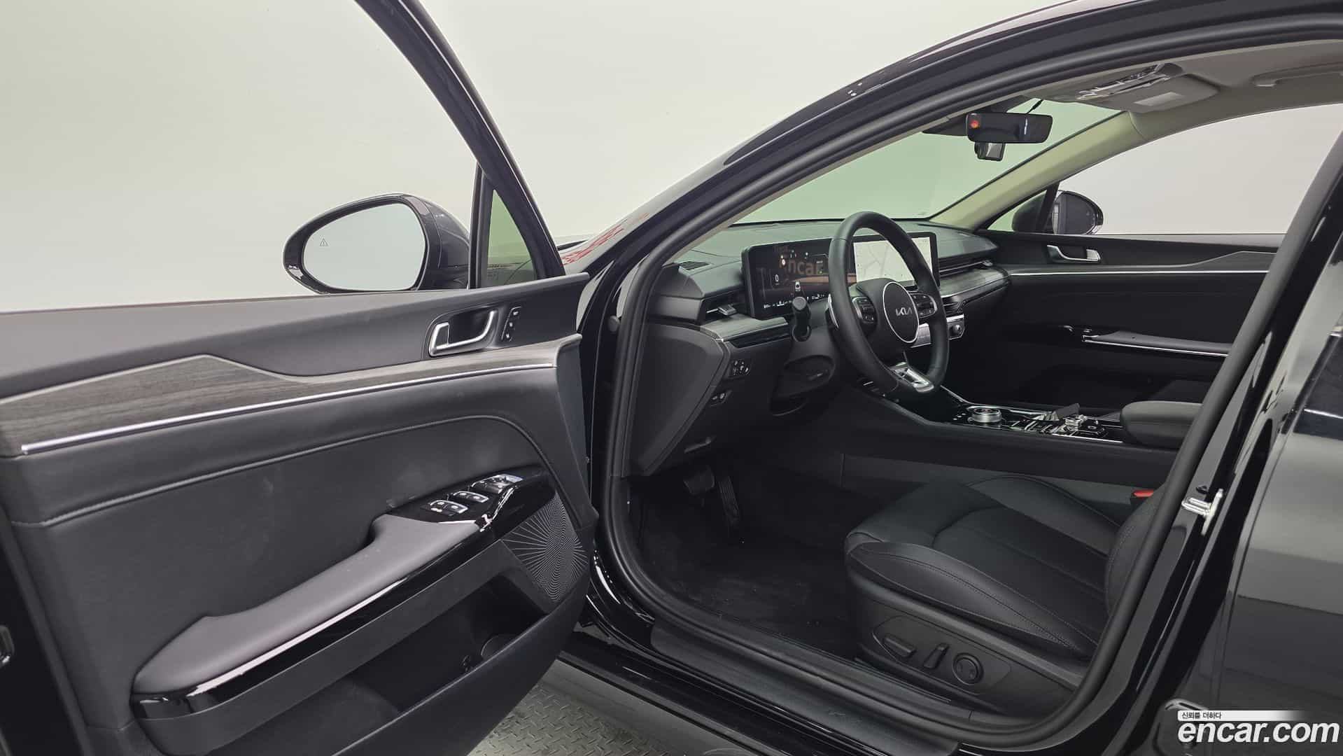 K5 Kia 2025.2-INNER-010