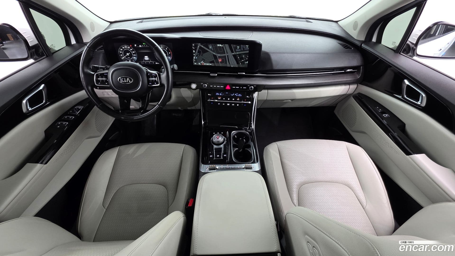 Main__Slider__Photo:Canival Kia 2020.10-6