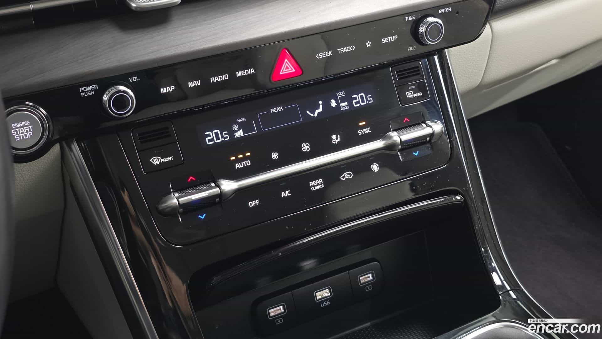 Canival Kia 2020.10-OPTION-022