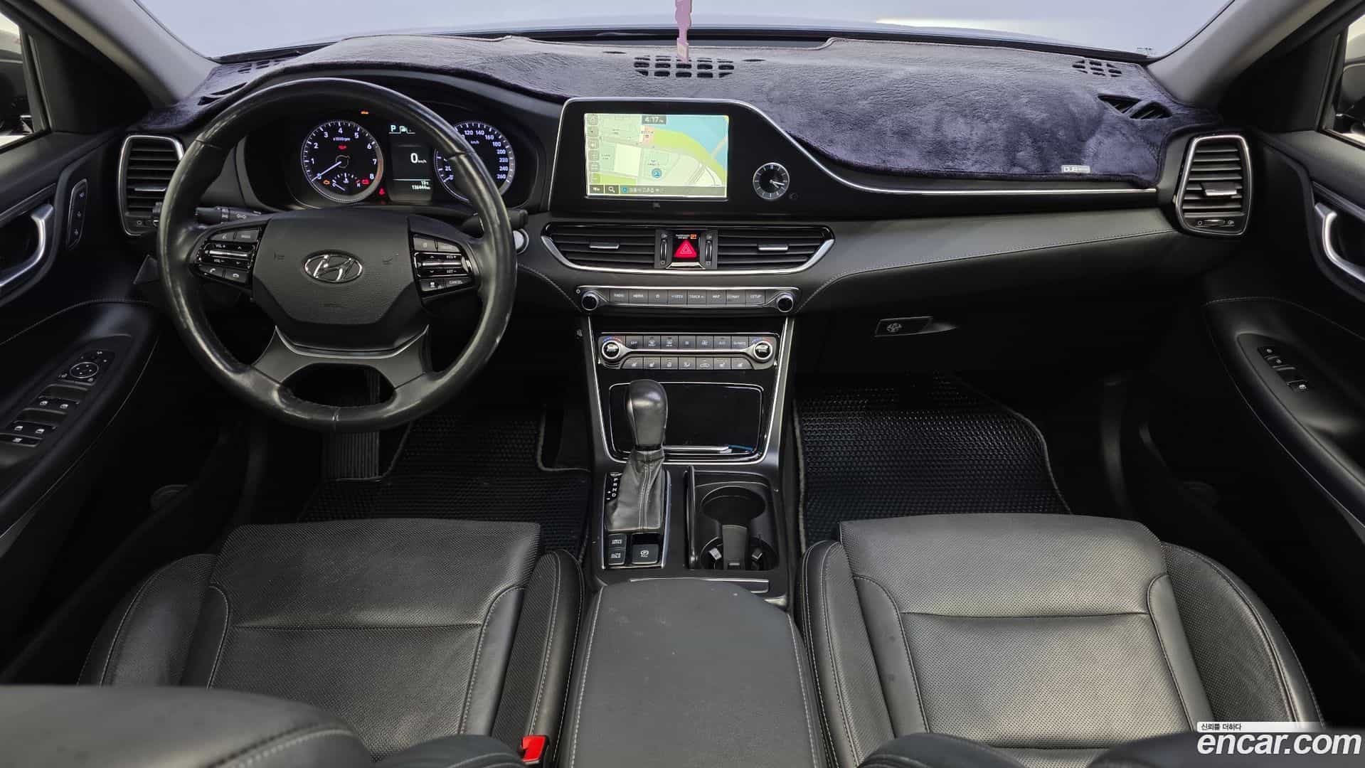 Grandeur Hyundai 2017.5-INNER-007