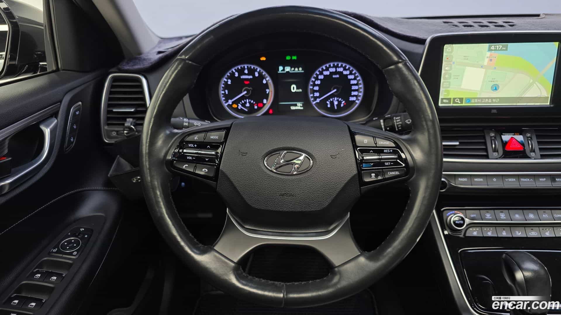Grandeur Hyundai 2017.5-OPTION-020