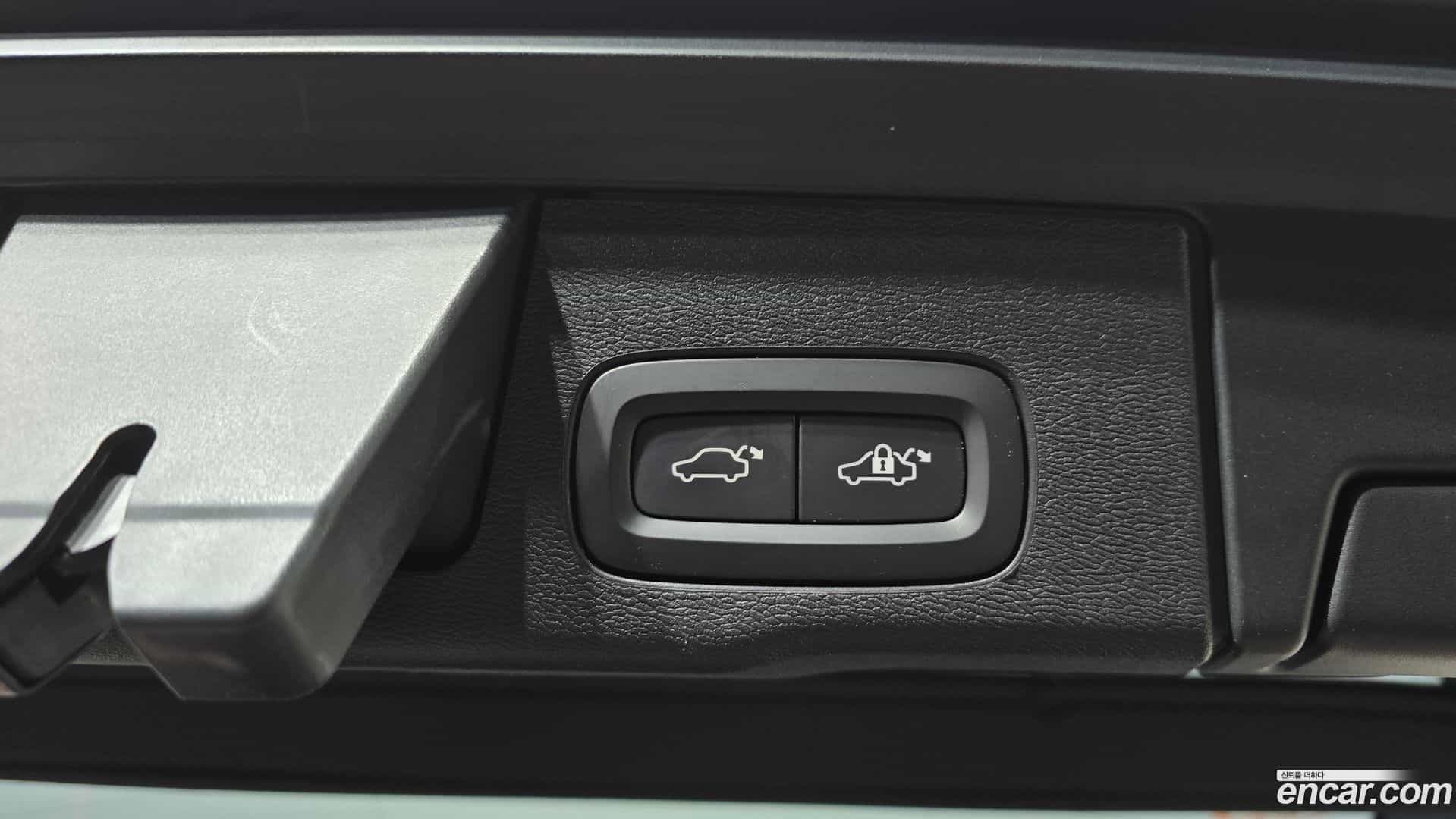 XC60 Volvo 2021.7-OPTION-024
