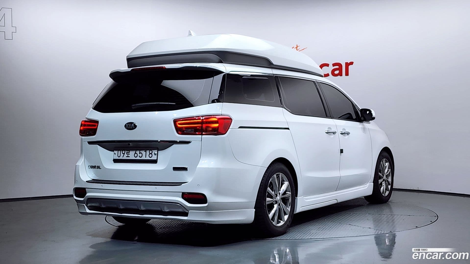 Main__Slider__Photo:Canival Kia 2018.11-1