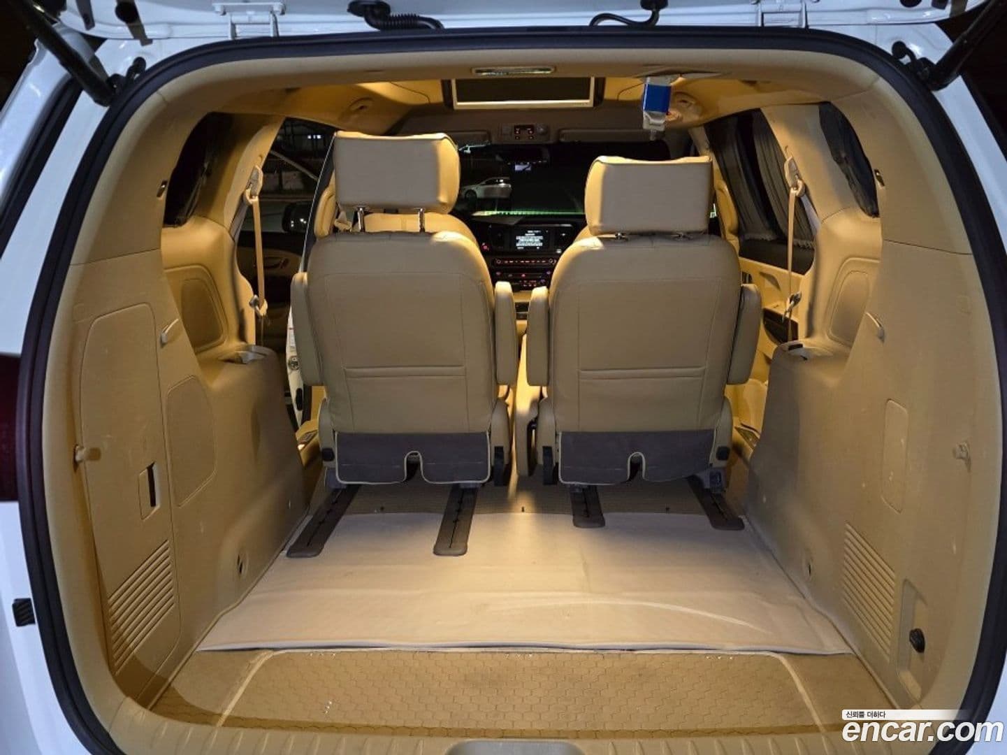 Main__Slider__Photo:Canival Kia 2018.11-19