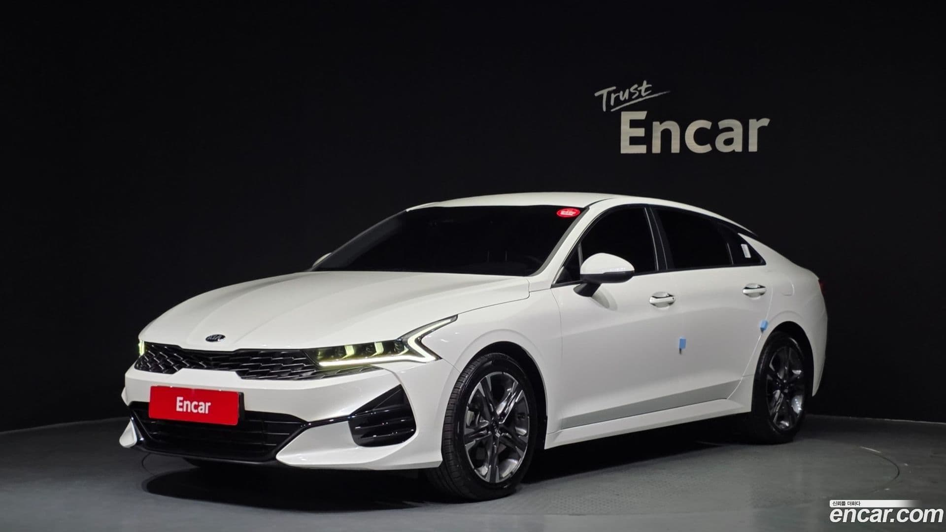 Main__Slider__Photo:K5 Kia 2020.6-0