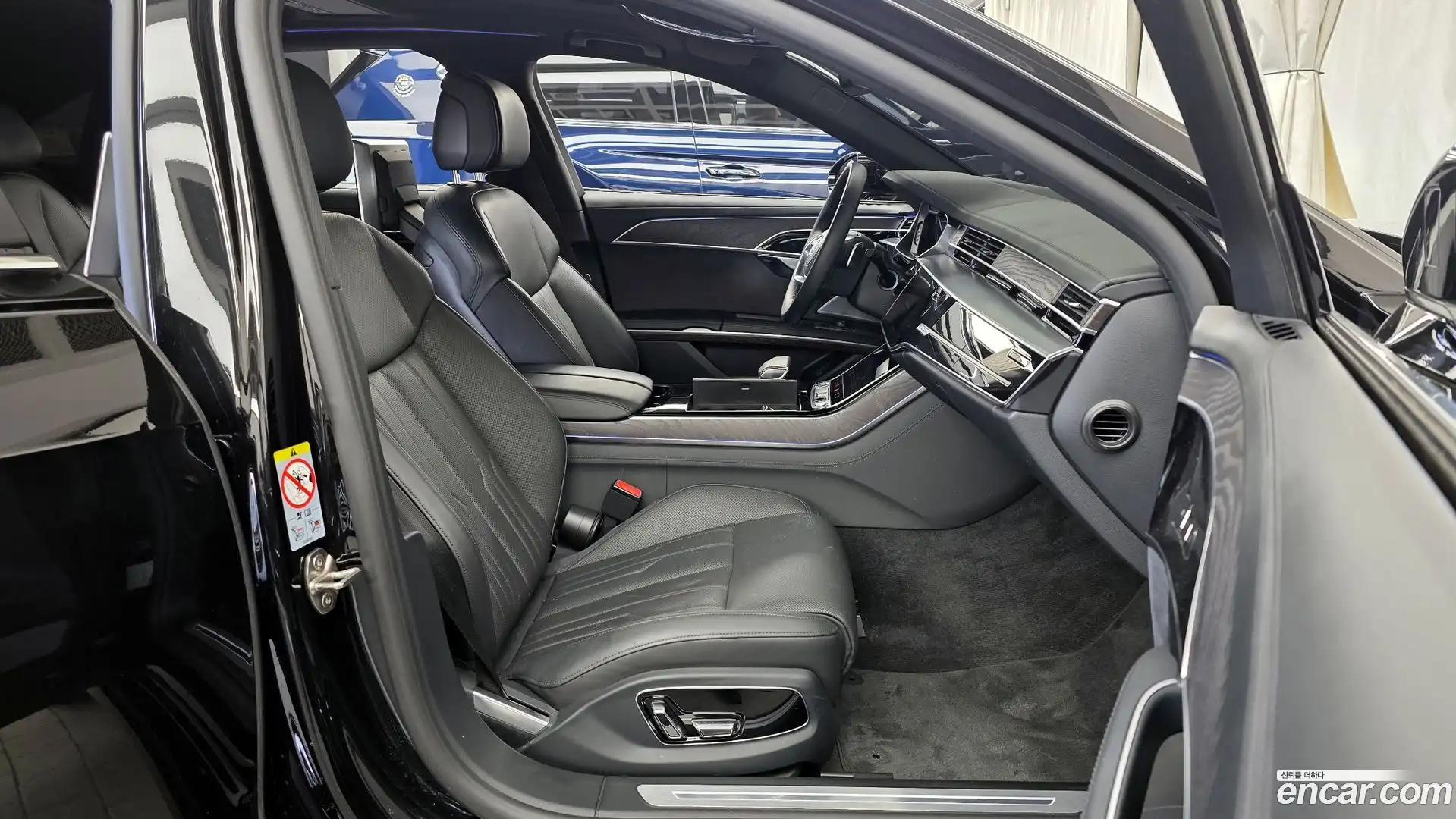 A8 Audi 2023.6-OPTION-015