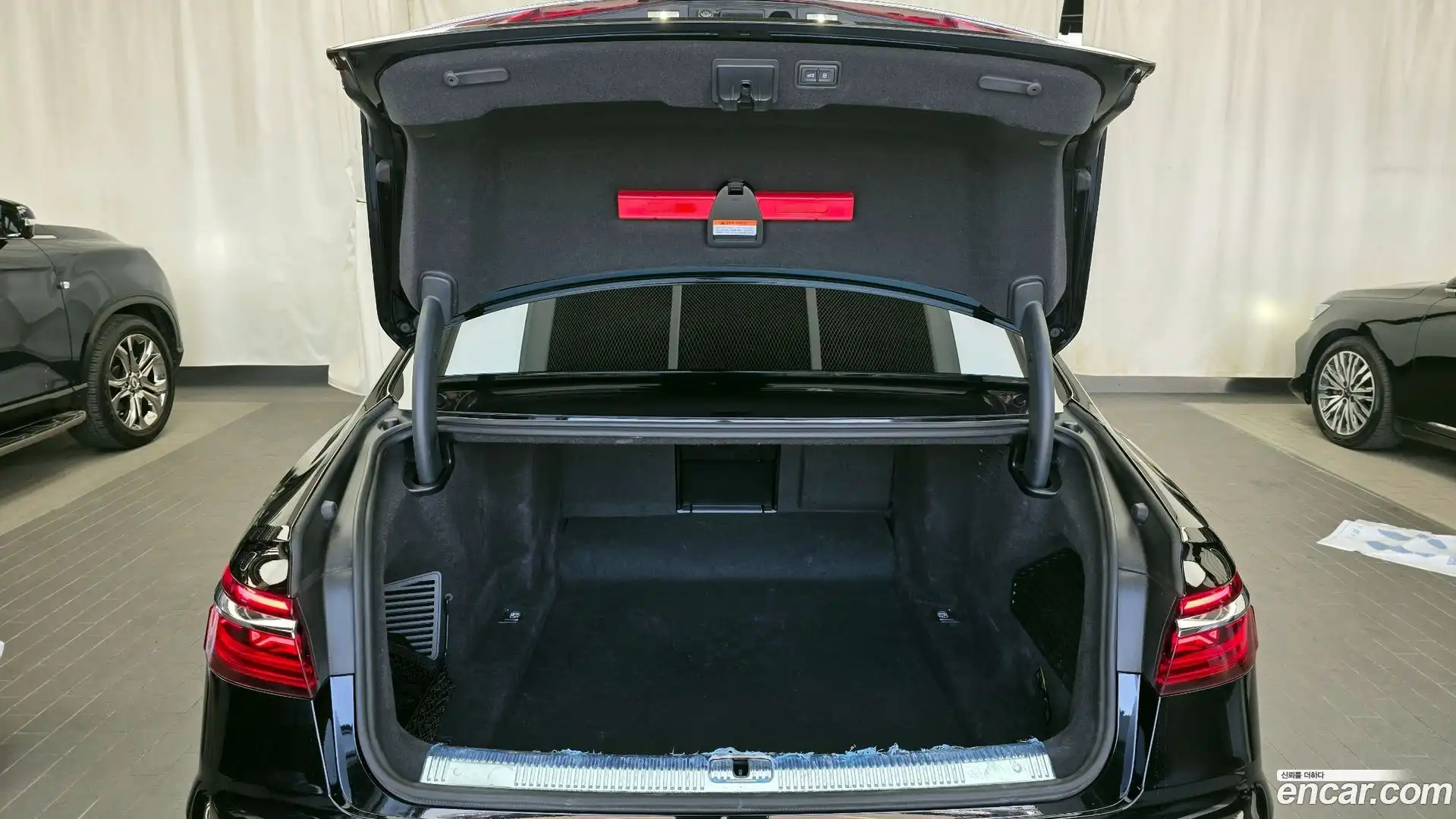 A8 Audi 2023.6-OPTION-024