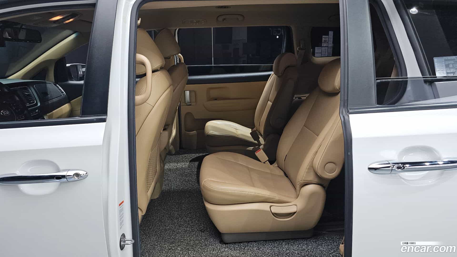 Canival Kia 2019.10-OPTION-016