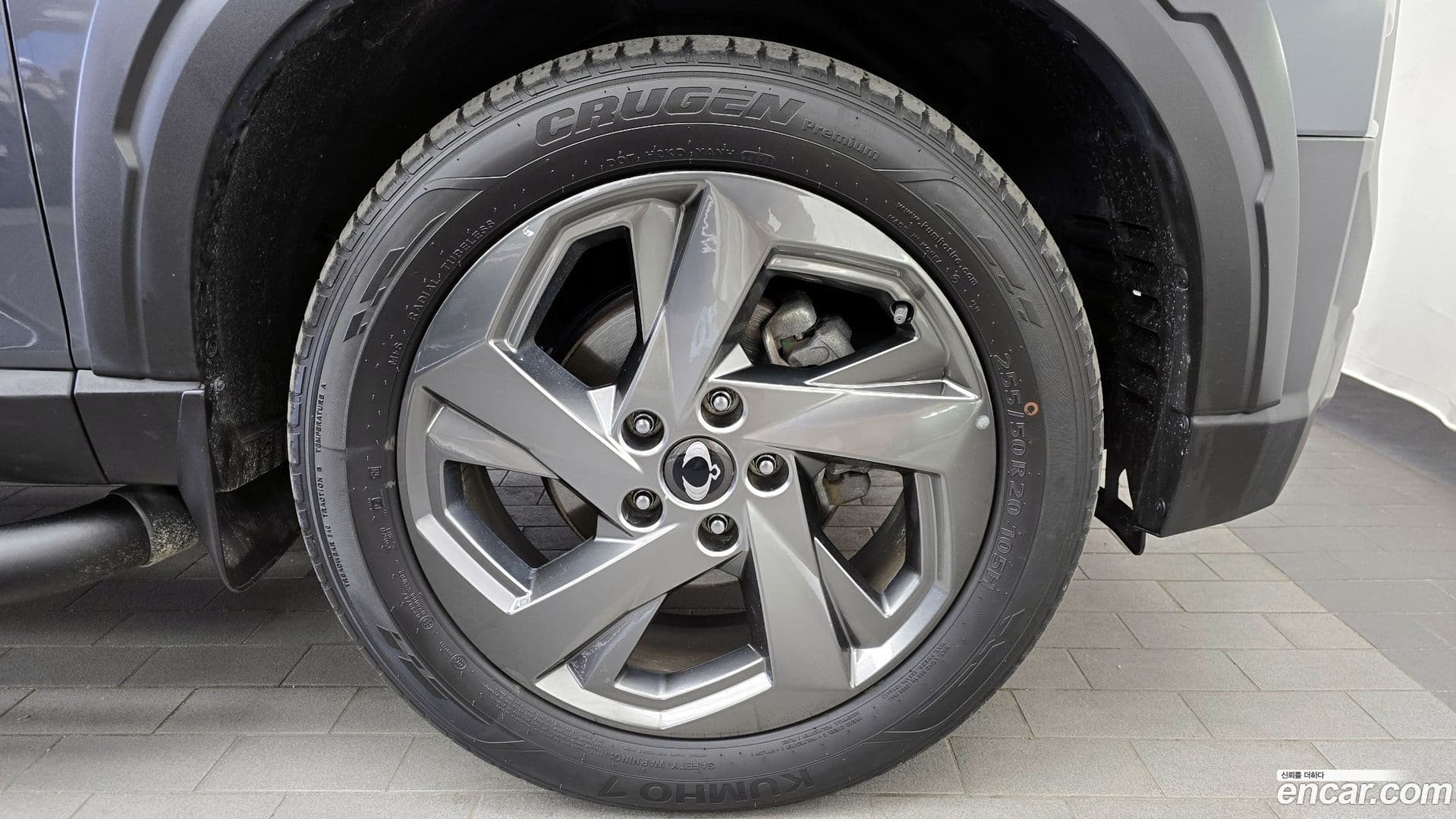 Main__Slider__Photo:Rexton KG Mobility 2023.5-4